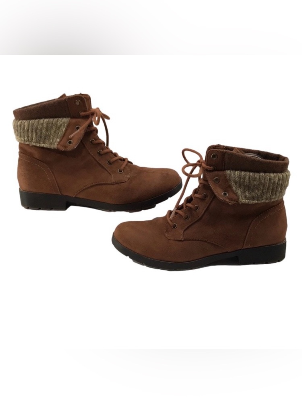 ARIZONA JEAN COMPANY Wm’s York Brown Faux Suede FoldOver LaceUp Ankle Boots—8.5